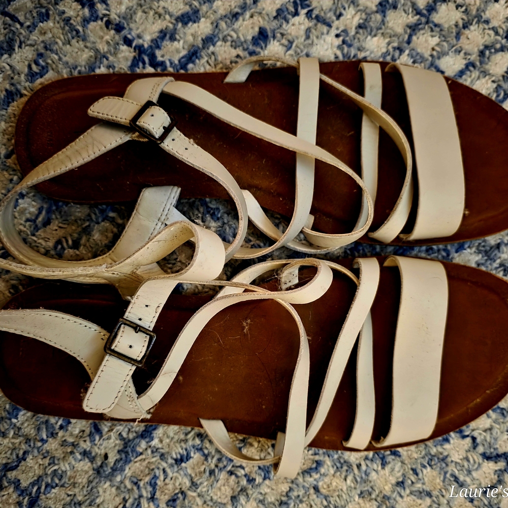 Toms Elegant Off White Strappy Sandals, Sz 12